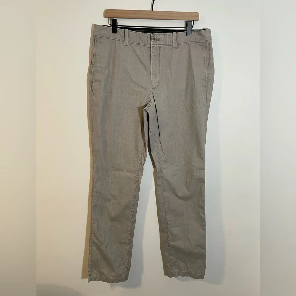 Banana Republic Aiden Pants Chino Stretch 100% Cotton Size 35 x 36 Casual Office